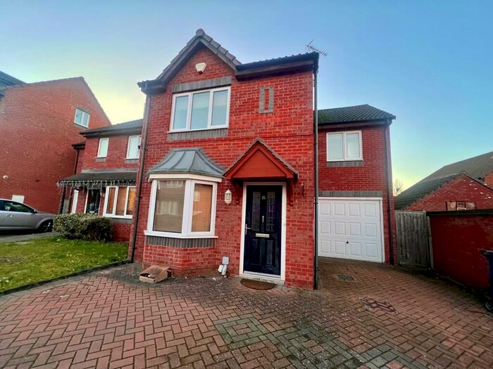 3 Bedroom House To Rent In Beavers Brook Close, Leamington Spa, CV31