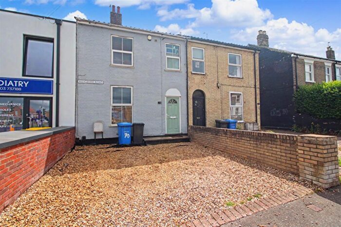3 Bedroom Terraced House For Sale In Heigham Road, Norwich, NR2