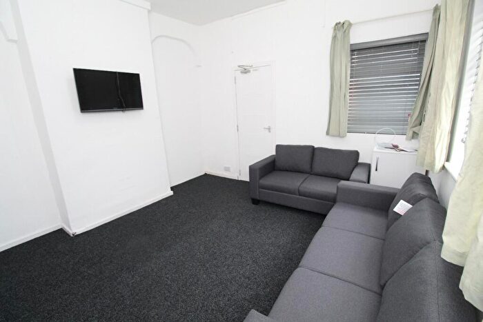 1 Bedroom Semi-Detached House To Rent In Marlborough Street, Dunkirk, Nottingham, NG7