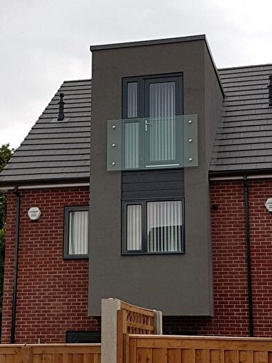 4 Bedroom Property To Rent In Moss Lane West, Manchester, M15