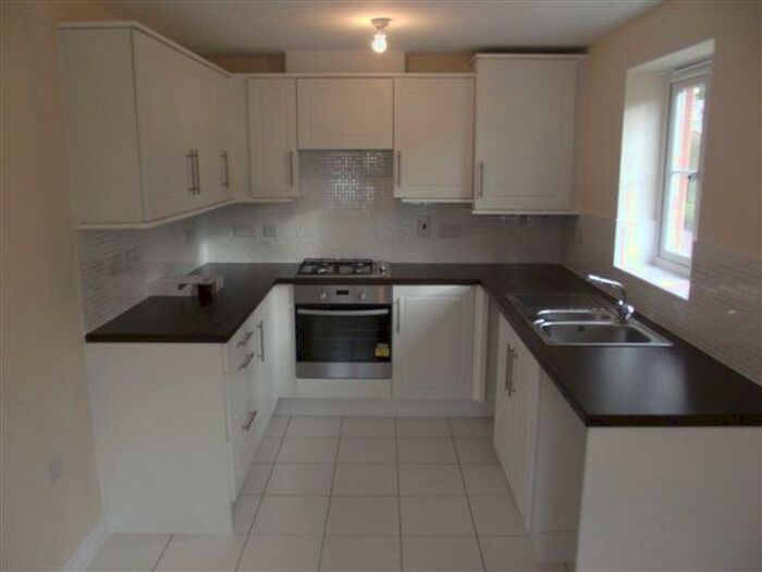 3 Bedroom House To Rent In Washington Drive, IP25