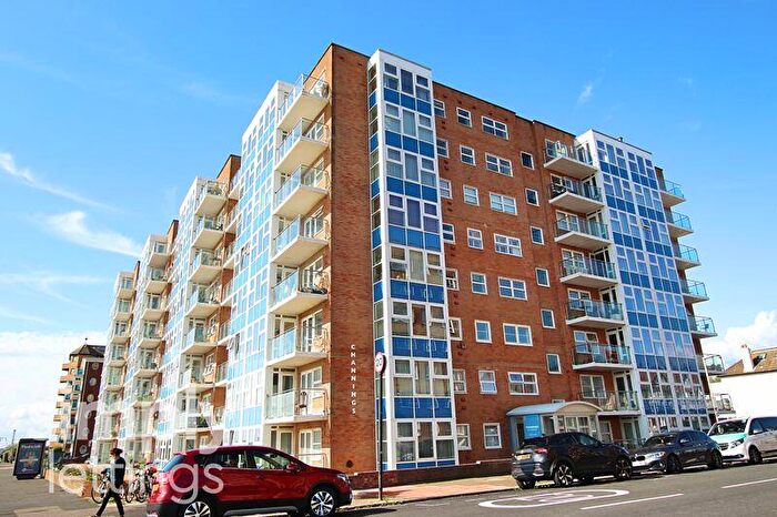 3 Bedroom Flat To Rent In Kingsway, Hove, BN3