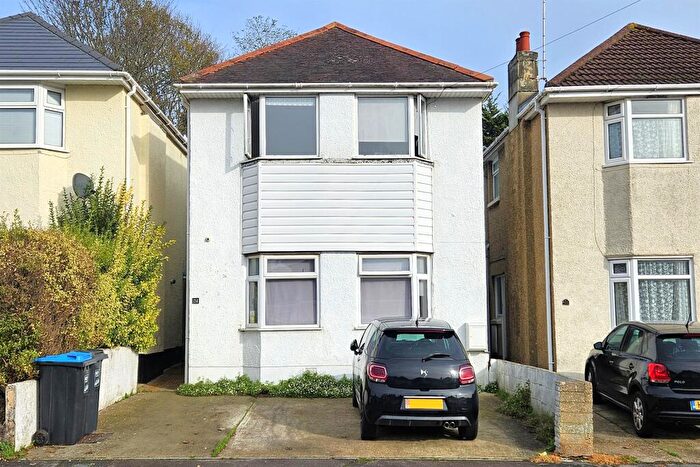 6 Bedroom Detached House For Sale In Poole, BH12