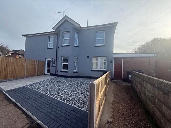 1 Bedroom Flat To Rent In Cardigan Road, Winton, BH9