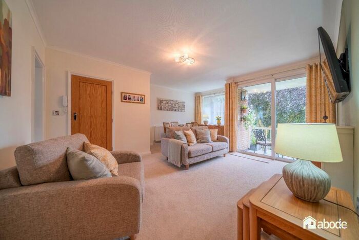 2 Bedroom Apartment To Rent In Eton Court, Allerton, Liverpool, L18