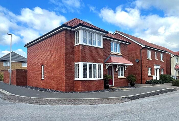 4 Bedroom Detached House For Sale In Turnstone Avenue, Seaton, Devon, EX12