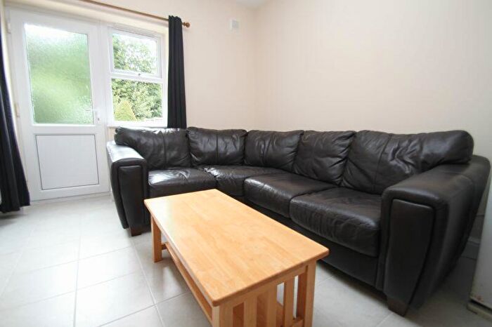 6 Bedroom Detached House To Rent In Osborne Road, Bournemouth, BH9