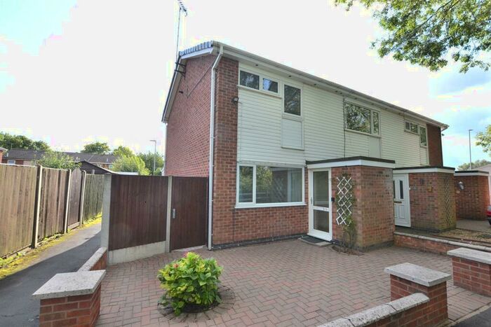 2 Bedroom Town House To Rent In Lanes Close, Sileby, Leicestershire, LE12