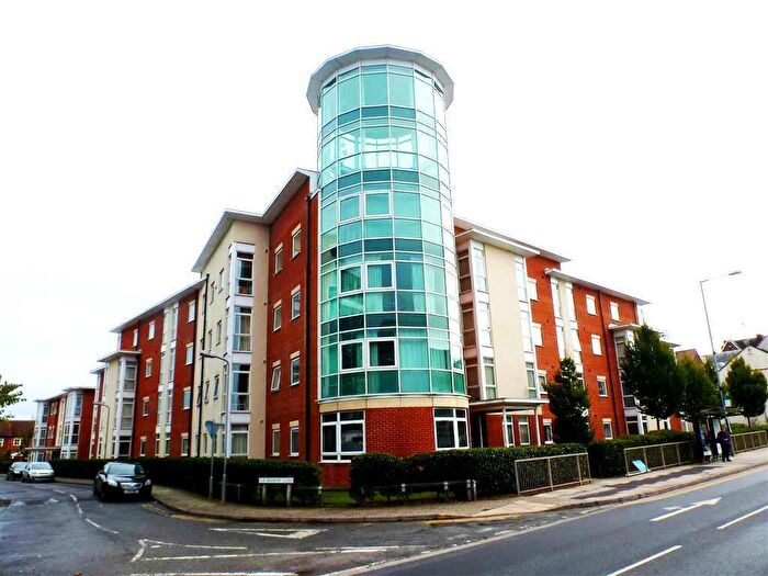 1 Bedroom Flat To Rent In Kerr Place, Aylesbury, HP21