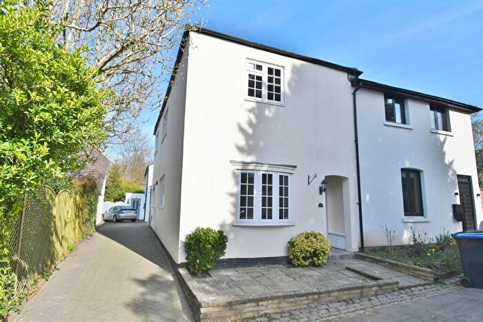 3 Bedroom Semi-Detached House For Sale In Clarendon Crescent, Leamington Spa, CV32