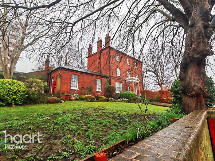 5 Bedroom Detached House To Rent In Church Lane, Chatham, ME4