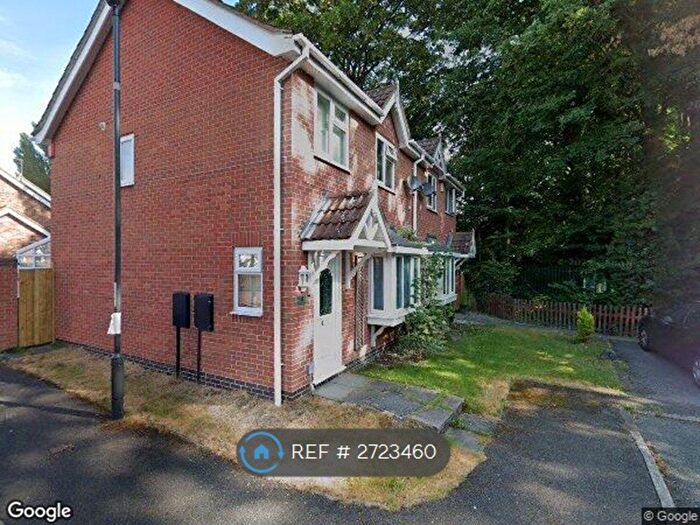 3 Bedroom Semi-Detached House To Rent In Frampton Gardens, Derby, DE23