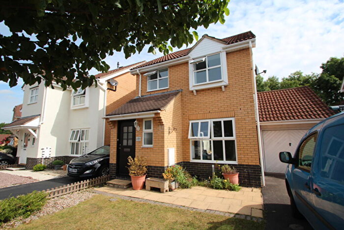 3 Bedroom House To Rent In The Bluebells, Bradley Stoke, Bristol, BS32