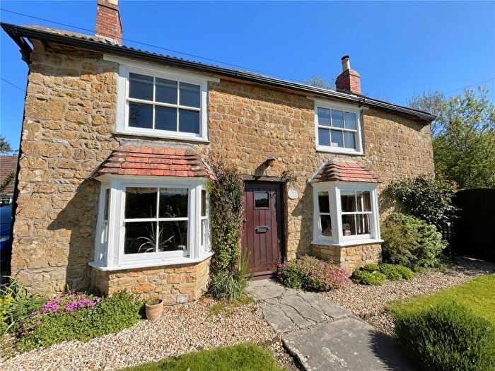 3 Bedroom Detached House For Sale In Clanville, Castle Cary, Somerset, BA7