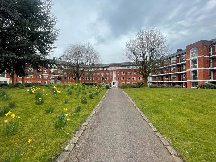 1 Bedroom Apartment To Rent In Melmerby Court, Eccles New Road, Salford, M5