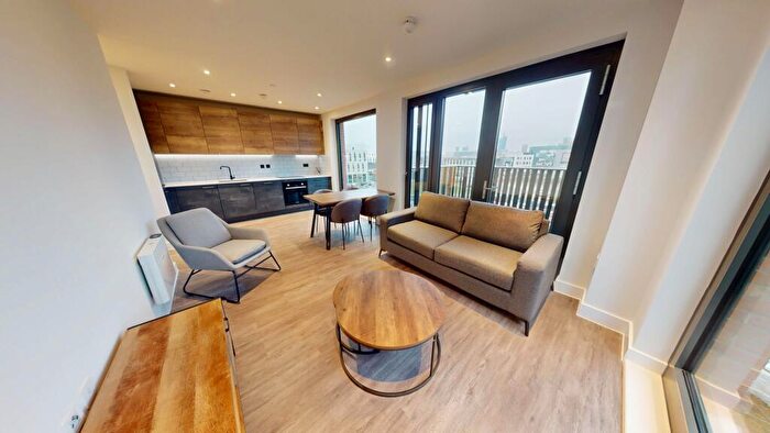 2 Bedroom Apartment To Rent In Belmont Row, Birmingham, B4