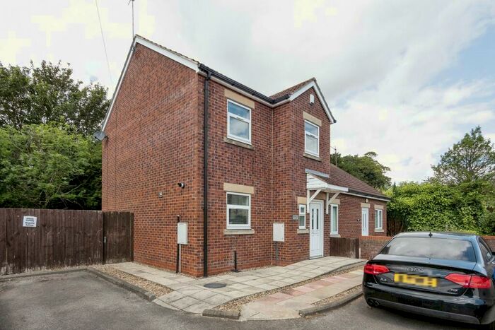 3 Bedroom House To Rent In Sunnyside Close, Keyingham, Hull, HU12