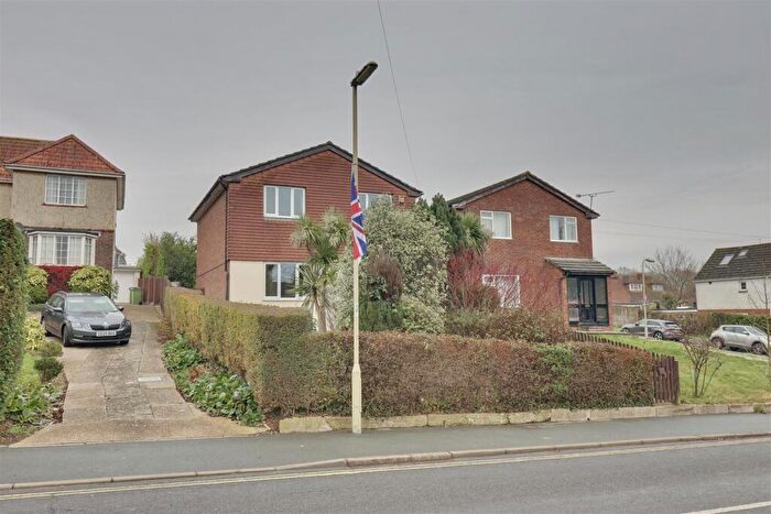 4 Bedroom Detached House For Sale In Gudge Heath Lane, Fareham, PO15