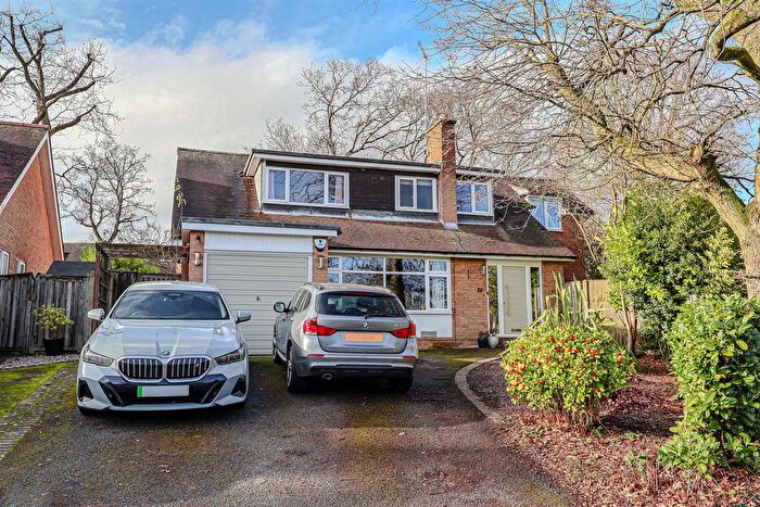 4 Bedroom Detached House For Sale In Lea Close, Ravenshead, Nottingham, NG15