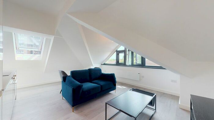 1 Bedroom Flat To Rent In Riverbank Way, Brentford, TW8