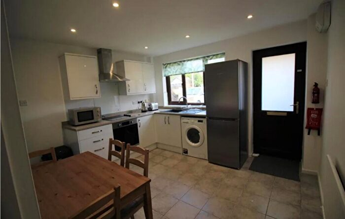 3 Bedroom Semi-Detached House To Rent In Lace Street, Dunkirk, Nottingham, NG7