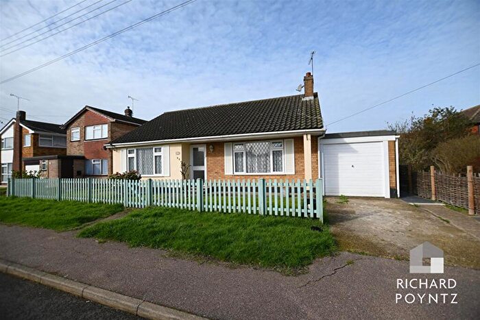 3 Bedroom Bungalow For Sale In Surig Road, Canvey Island, SS8