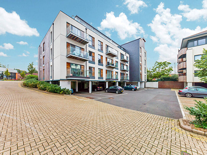 1 Bedroom Apartment To Rent In North Street, Horsham, RH13