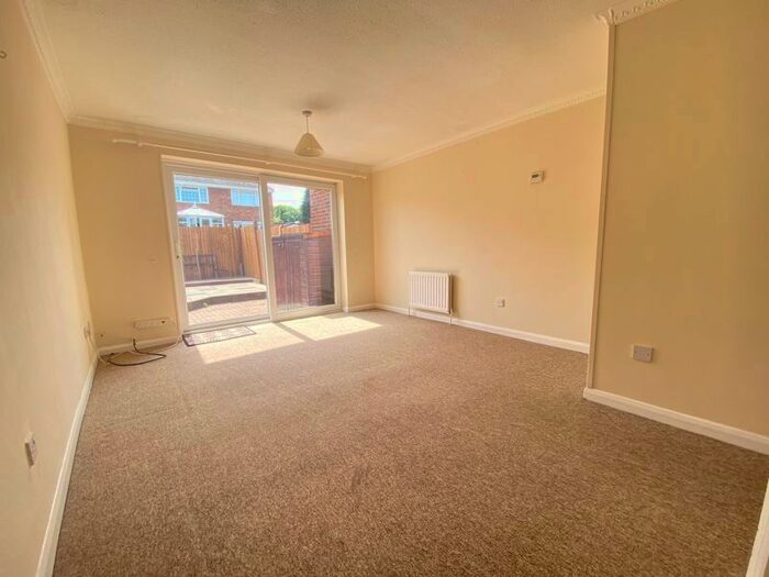 2 Bedroom Terraced House To Rent In Tatler Close, Chatham, ME5