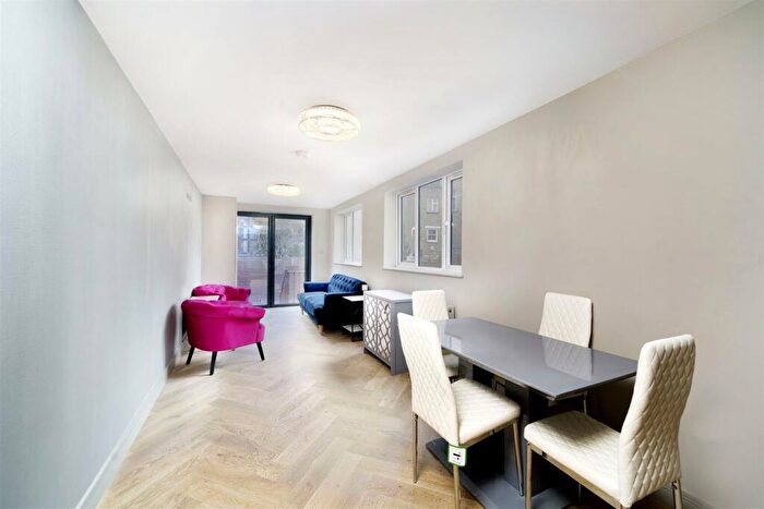 2 Bedroom Duplex To Rent In Boundary Road, St. Johns Wood, London, NW8