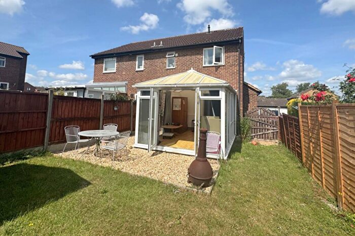1 Bedroom Cluster House For Sale In Nene Road, Flitwick, MK45