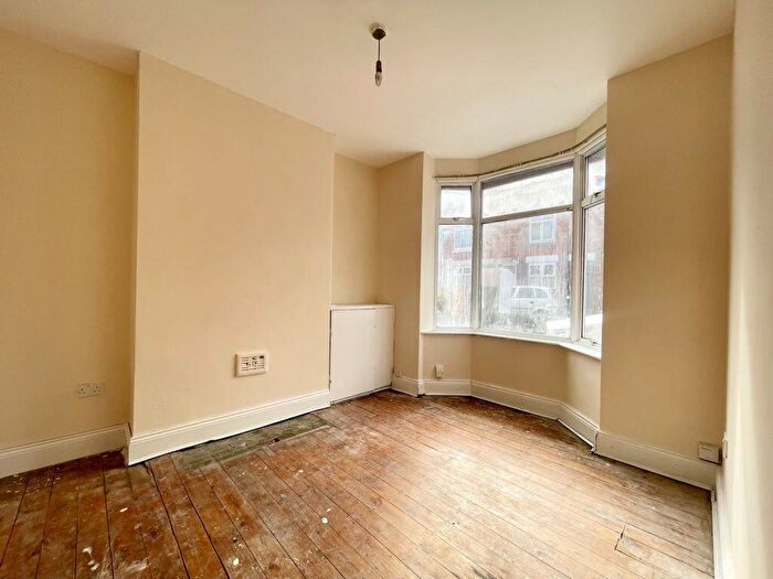 4 Bedroom Terraced House To Rent In Gipsy Road, Leicester, LE4