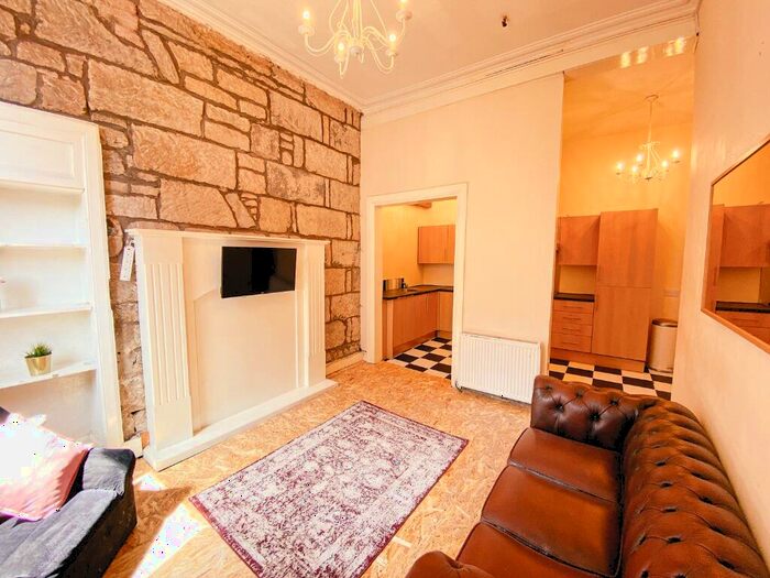 5 Bedroom Flat To Rent In Hmo Sauchiehall Street, City Centre, Glasgow, G2