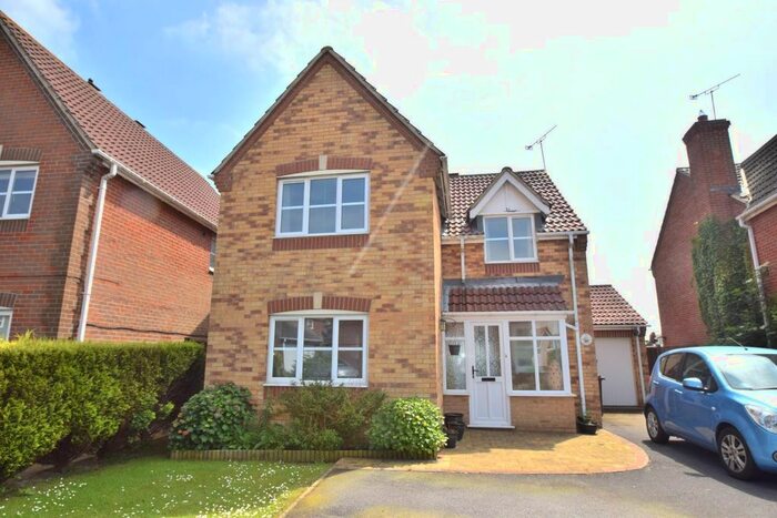 4 Bedroom Detached House To Rent In Medina Drive, Stone Cross, Pevensey BN24