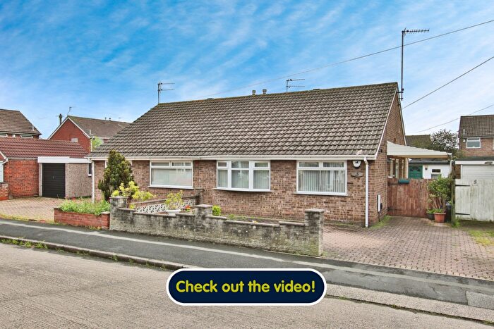 2 Bedroom Semi-Detached Bungalow For Sale In Langford Walk, Hull, HU4