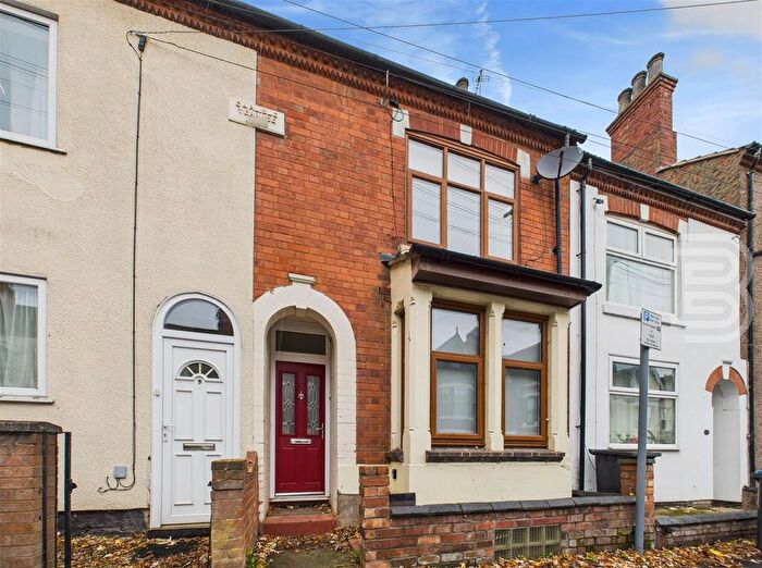 3 Bedroom Terraced House For Sale In Bath Street, Rugby, CV21