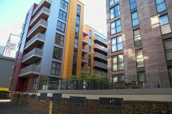 1 Bedroom Flat To Rent In Geoffrey Watling Way, Norwich, NR1