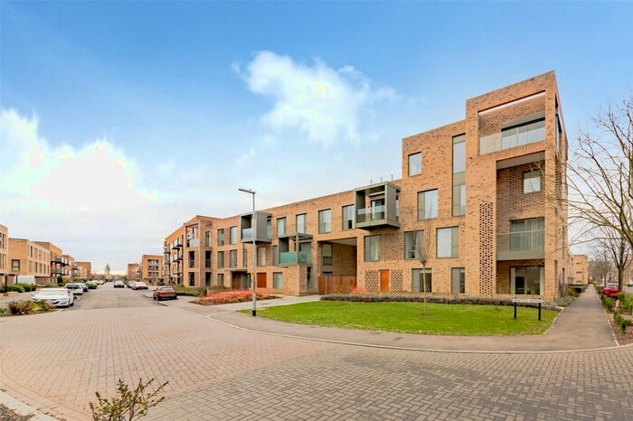 2 Bedroom Flat To Rent In Whittle Avenue, Trumpington, Cambridge, Cambridgeshire, CB2
