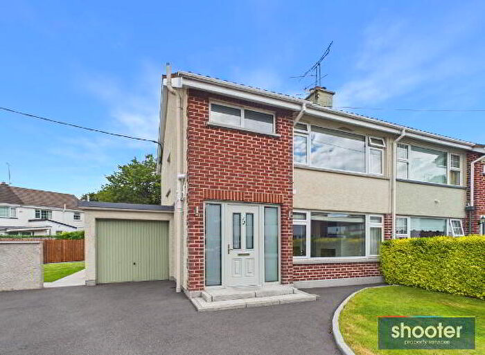 3 Bedroom Semi-Detached House For Sale In Elmwood Park, Newry, BT34