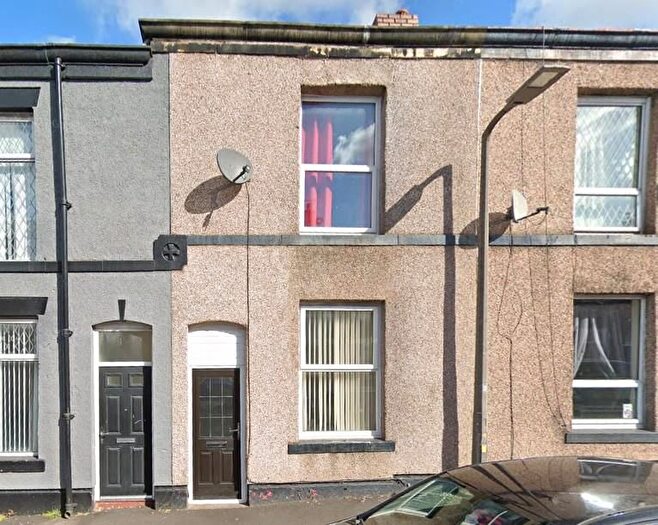 2 Bedroom Terraced House To Rent In Regent Street, Bury, BL9