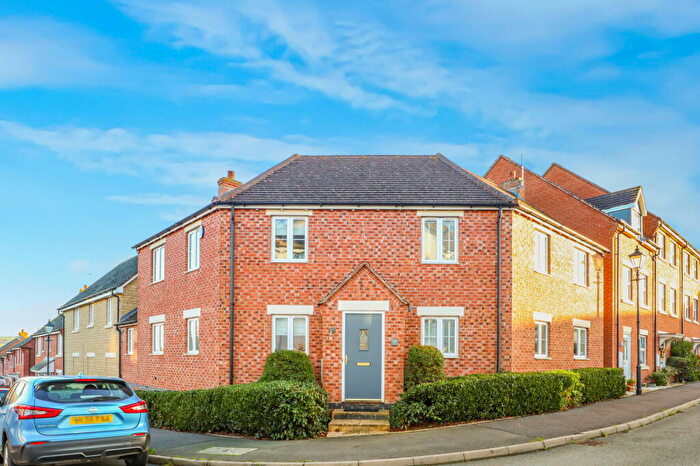 4 Bedroom Link Detached House For Sale In Beecham Road, Shipston-on-stour, CV36