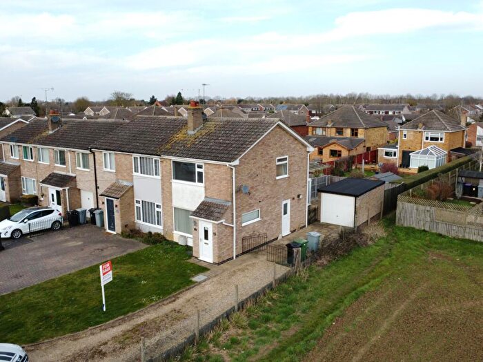 2 Bedroom Semi-Detached House For Sale In Cloven Ends, Langtoft, PE6