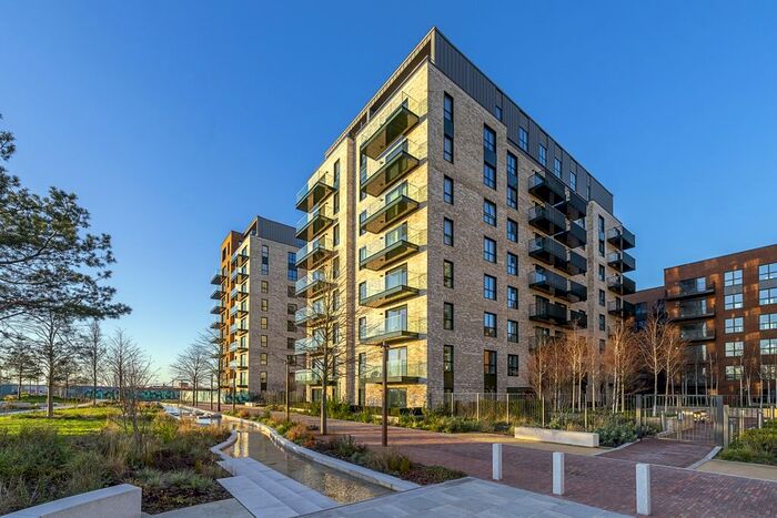 2 Bedroom Flat To Rent In 4 Greenleaf Walk, Southall UB1