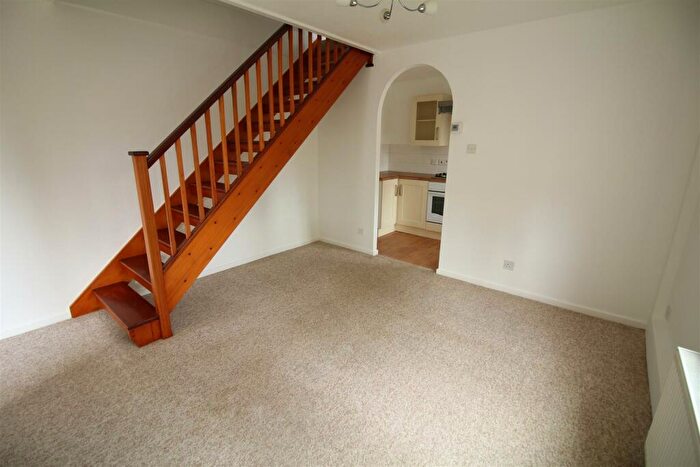 1 Bedroom End Of Terrace House To Rent In Goldfinch Road, Creekmoor, BH17