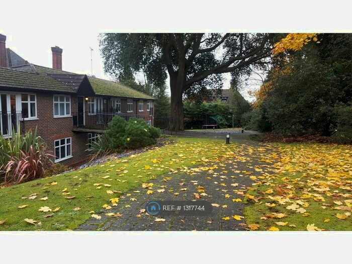 1 Bedroom Flat To Rent In Chislehurst, Chislehurst BR1