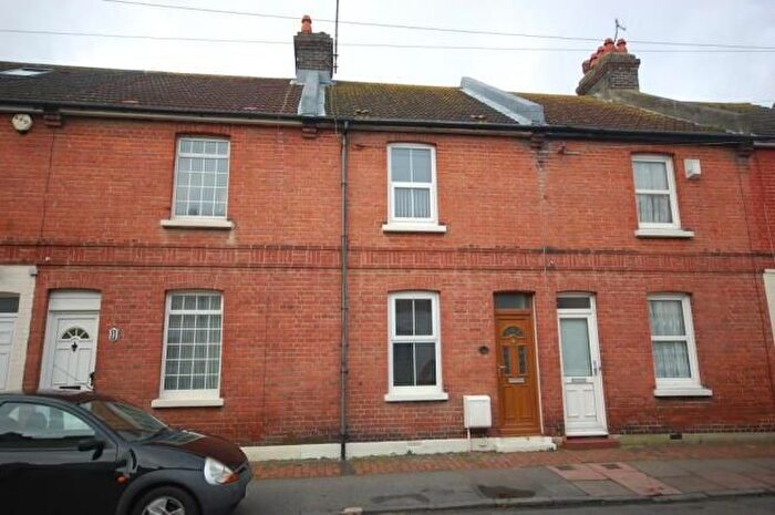2 Bedroom Property To Rent In Sydney Road, Eastbourne, BN22