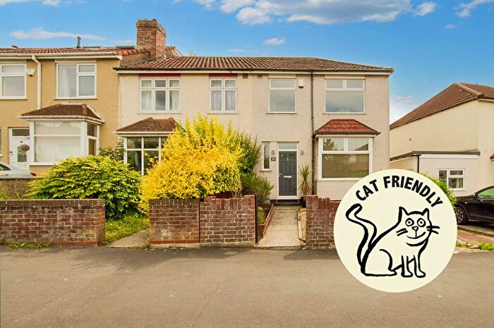 3 Bedroom End Of Terrace House To Rent In Dovercourt Road, Horfield, Bristol, BS7