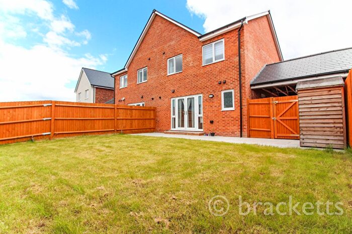 3 Bedroom Semi-Detached House To Rent In Bramling Crescent, Tunbridge Wells, TN2