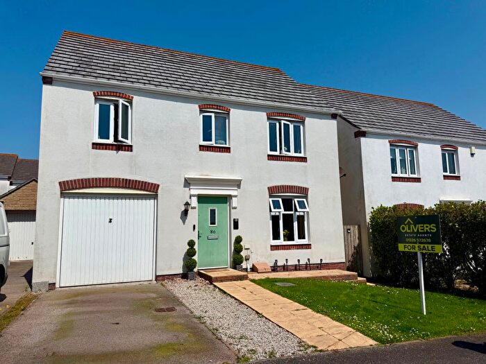 4 Bedroom Detached House For Sale In Hawkins Way, Helston, TR13