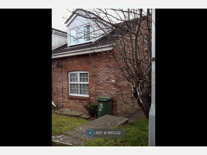 1 Bedroom Terraced House To Rent In Hunters Close, Tring, Herts., HP23