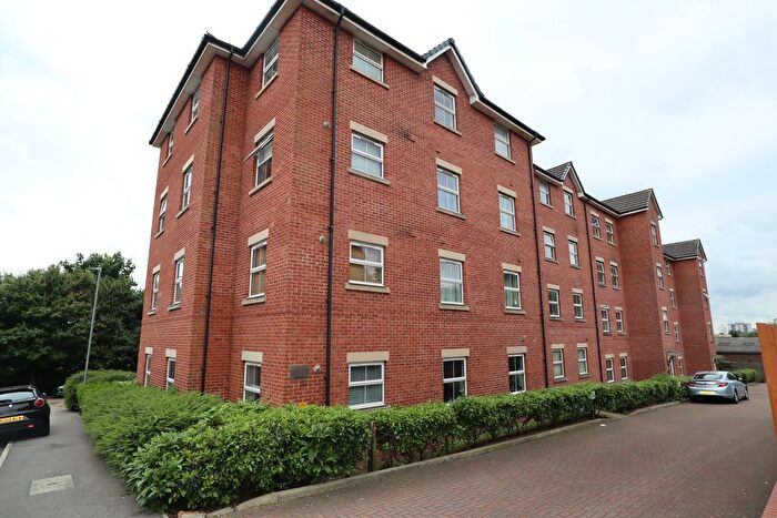 2 Bedroom Flat For Sale In Allenby Close, Lincoln, LN3